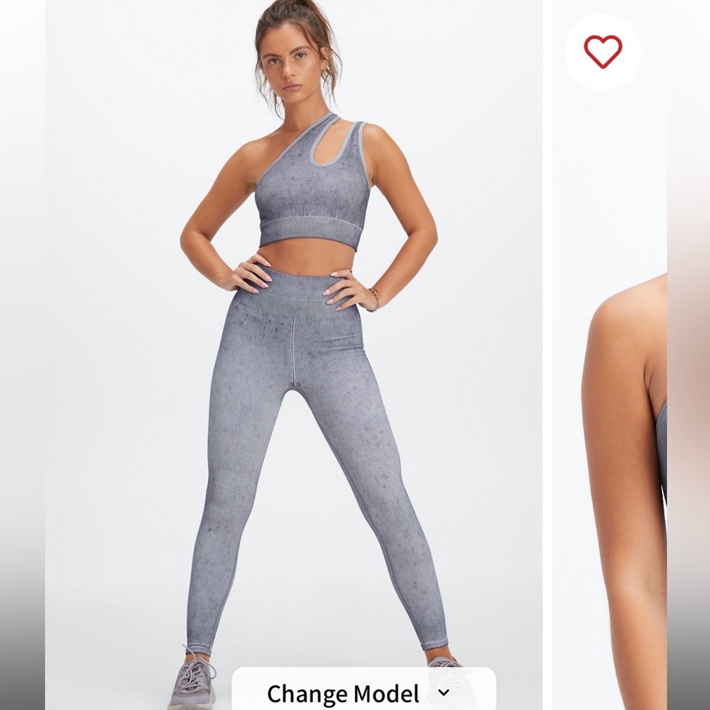 BUNDLE Fabletics Size Small Christa Asymmetric Low Impact Bra & Matching Pants